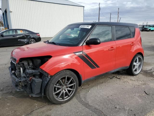 2016 KIA Soul +