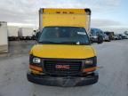 2004 GMC Savana Cutaway G3500