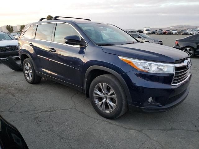 2016 Toyota Highlander LE