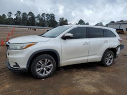 Vehiculos salvage en venta de Copart Longview, TX: 2016 Toyota Highlander LE