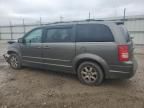 2010 Chrysler Town & Country Touring