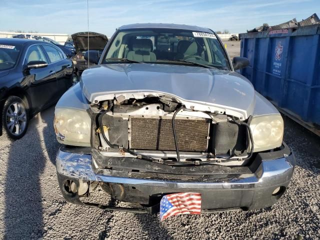 2005 Dodge Dakota Quad SLT