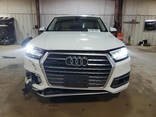 2019 Audi Q7 Premium Plus