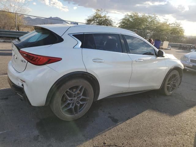 2017 Infiniti QX30 Base