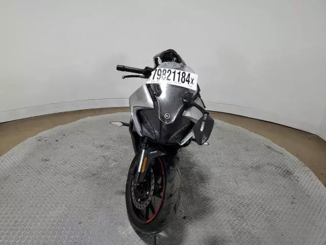 2023 Cf Moto 300SS