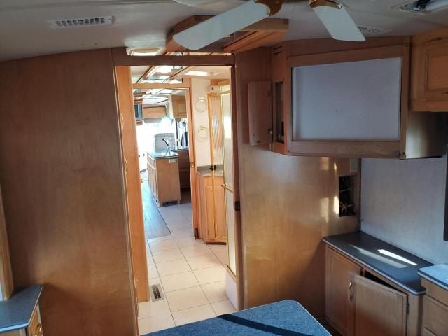 2003 Spartan Motors Motorhome 4VZ