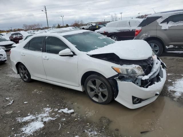 2014 Toyota Camry SE