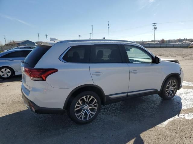 2017 Mitsubishi Outlander SE