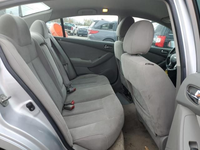 2011 Nissan Altima Base