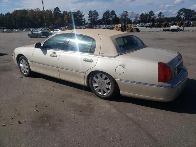 2003 Lincoln Town Car Cartier