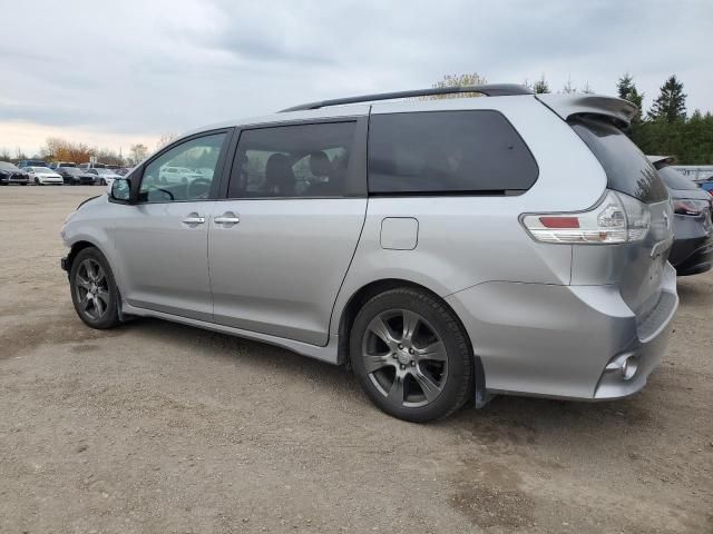 2017 Toyota Sienna SE