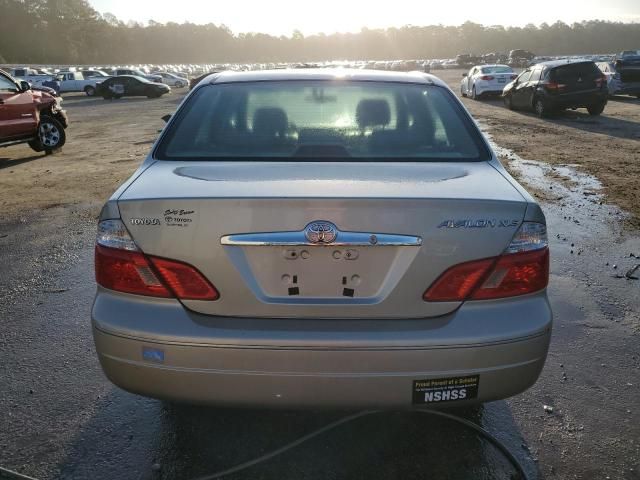 2004 Toyota Avalon XL