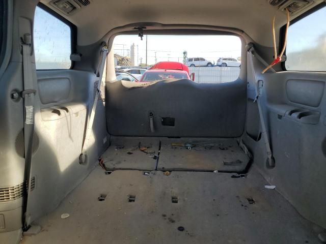 2004 Toyota Sienna CE