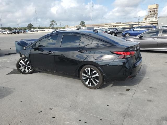 2022 Nissan Versa SR