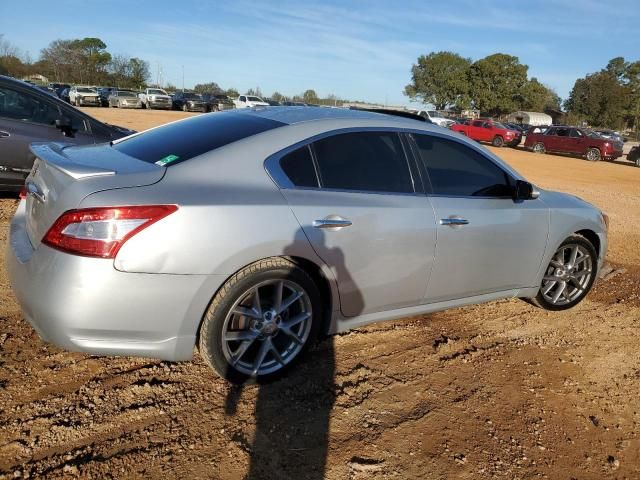 2010 Nissan Maxima S