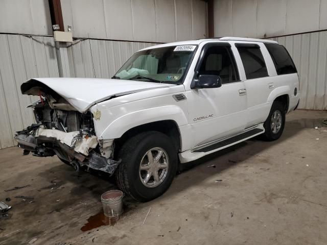 2000 Cadillac Escalade Luxury