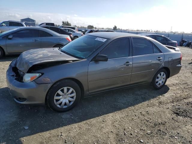 2004 Toyota Camry LE