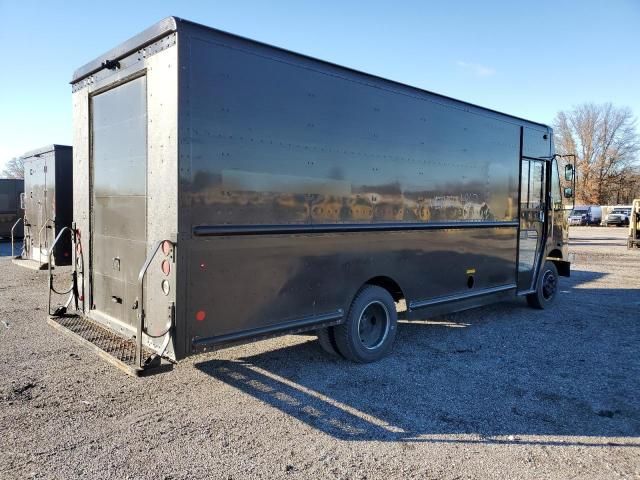 2009 Freightliner Chassis M Line WALK-IN Van