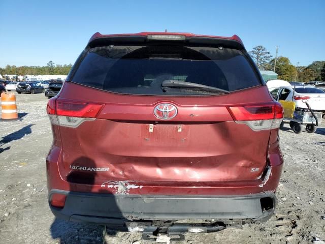 2018 Toyota Highlander SE