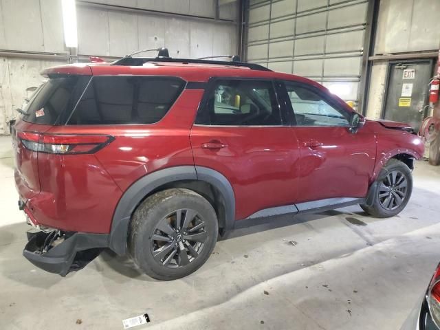 2022 Nissan Pathfinder SV