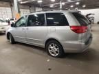 2004 Toyota Sienna XLE