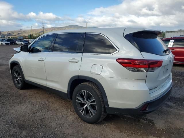 2019 Toyota Highlander LE