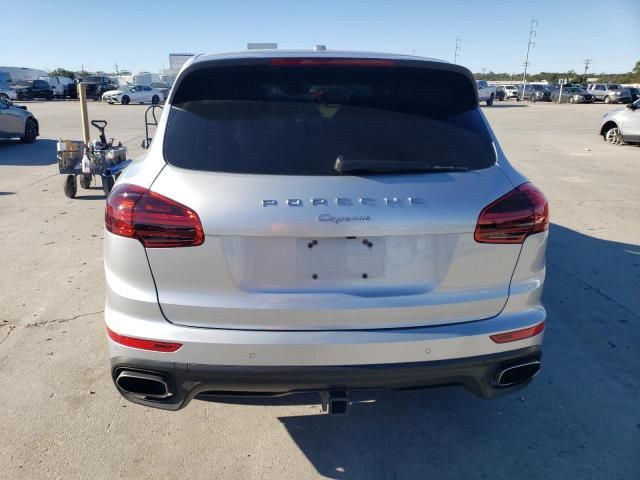 2018 Porsche Cayenne