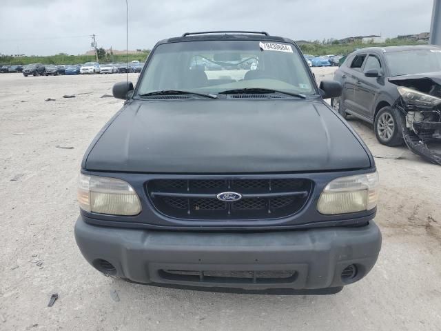 2000 Ford Explorer XLS