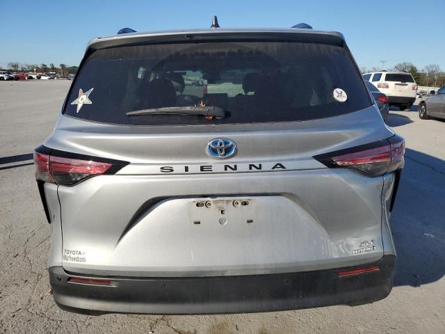 2021 Toyota Sienna XLE