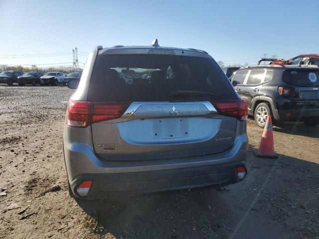 2018 Mitsubishi Outlander SE