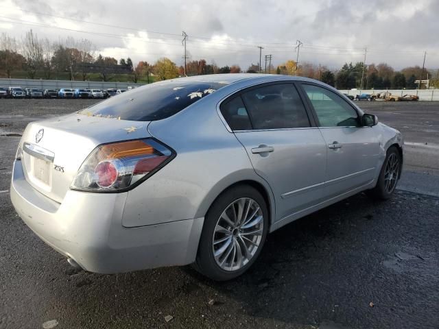 2010 Nissan Altima Base