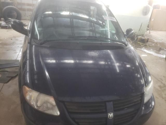 2005 Dodge Caravan SE