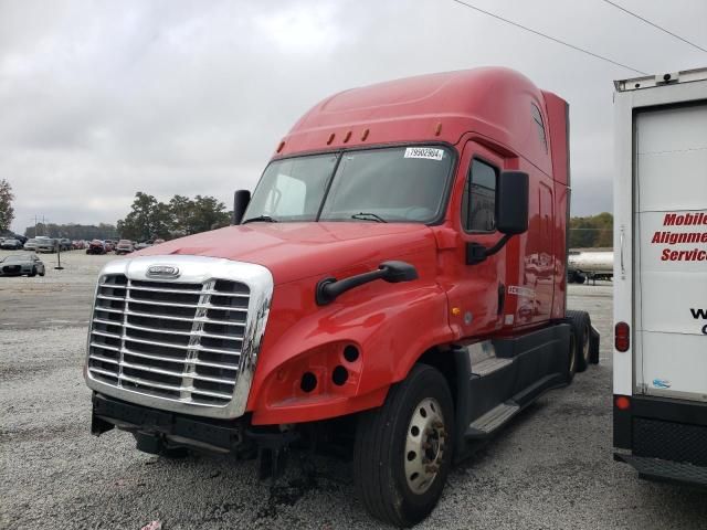 2017 Freightliner Cascadia 125