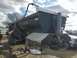 Salvage trucks for sale at Wichita, KS auction: 2007 Clement Ind Dump