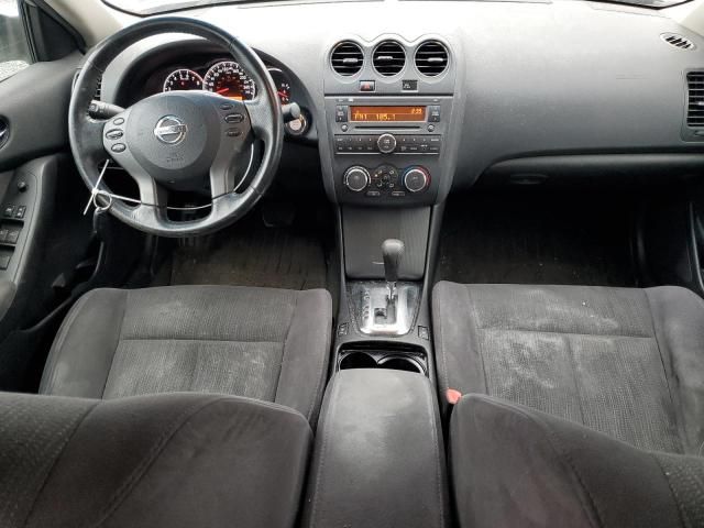 2011 Nissan Altima Base