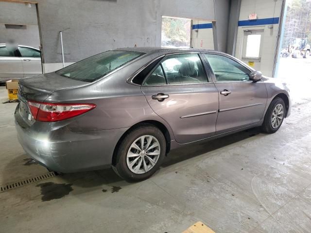 2017 Toyota Camry LE