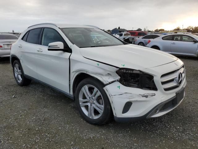 2015 Mercedes-Benz GLA 250