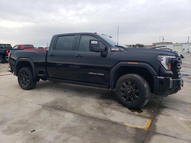 2024 GMC Sierra K2500 AT4