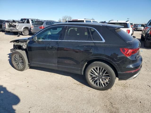 2022 Audi Q3 Premium 40