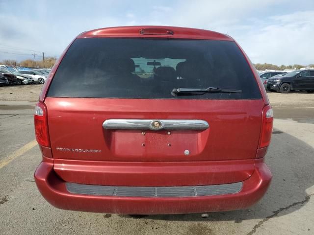 2007 Chrysler Town & Country LX