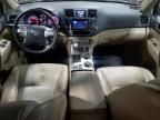 2013 Toyota Highlander Base