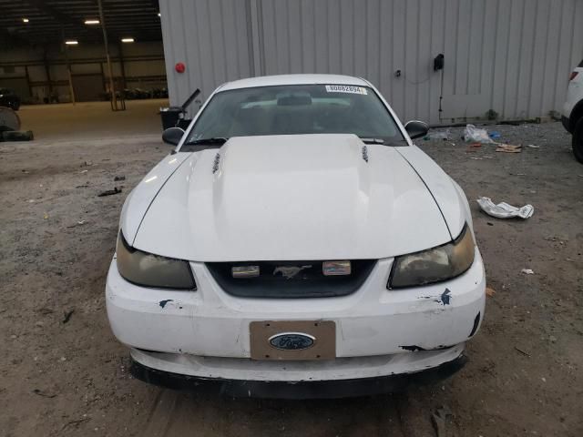 2000 Ford Mustang GT