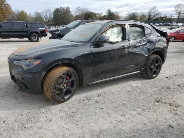 2024 Alfa Romeo Stelvio TI