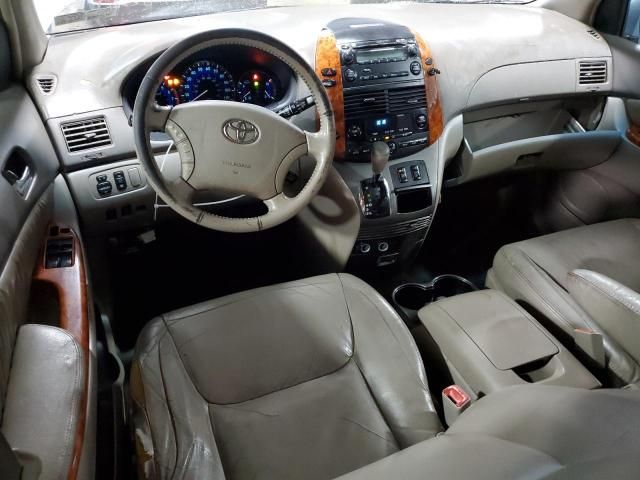 2006 Toyota Sienna XLE