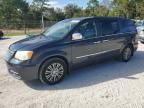 2014 Chrysler Town & Country Touring L