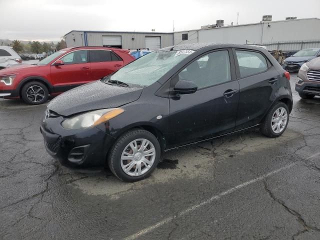 2014 Mazda 2 Sport