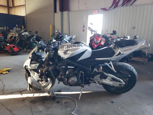 2005 Honda CBR600 RR