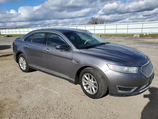 2014 Ford Taurus SE