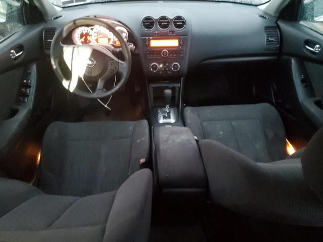 2010 Nissan Altima Base