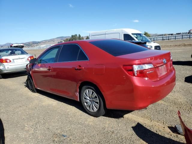 2014 Toyota Camry Hybrid